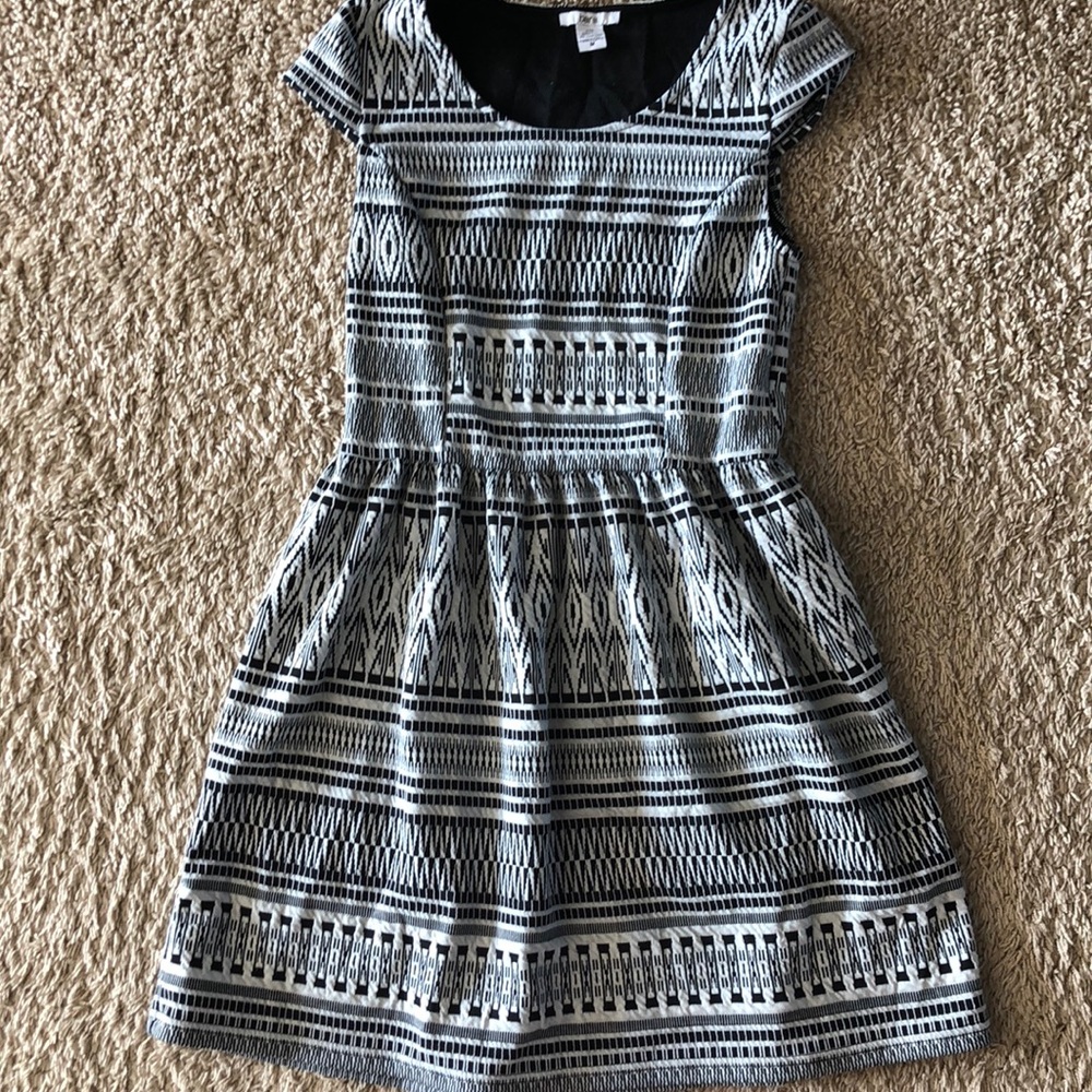 Black and white dress